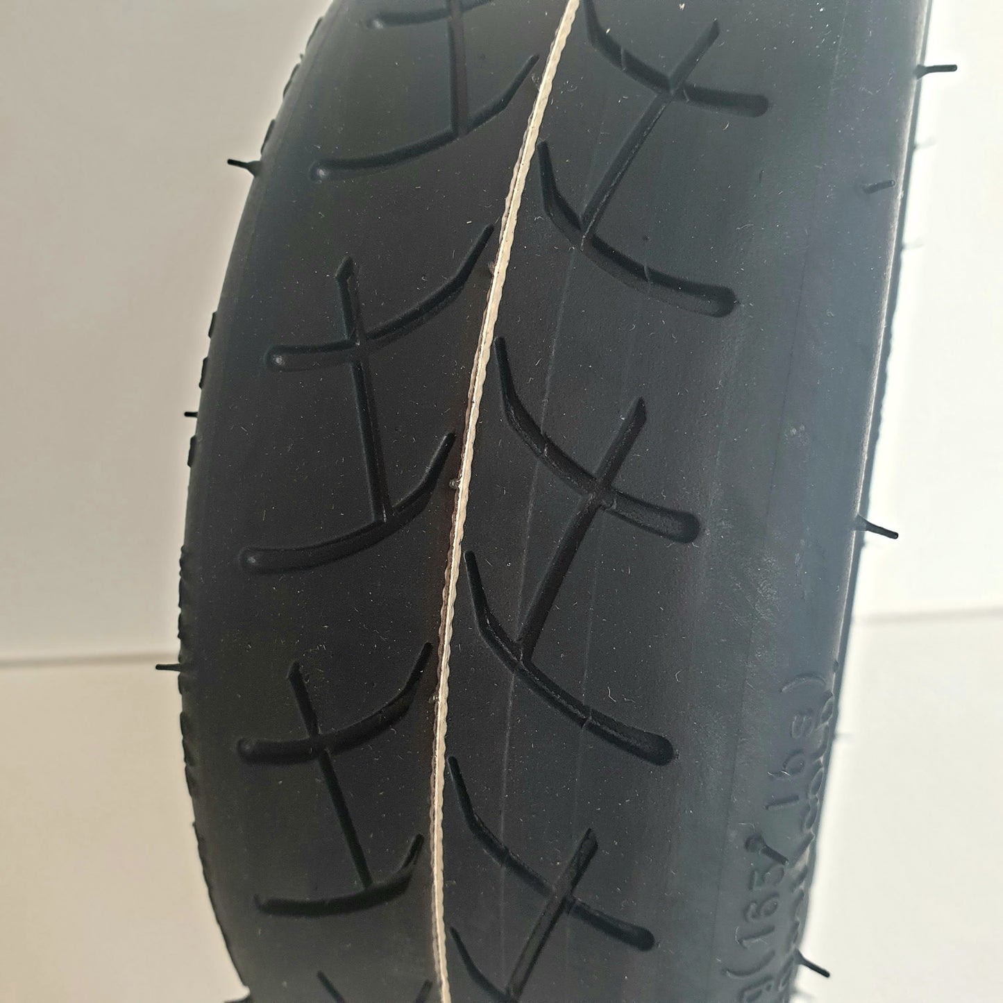 Tyre CST 8.5 inch