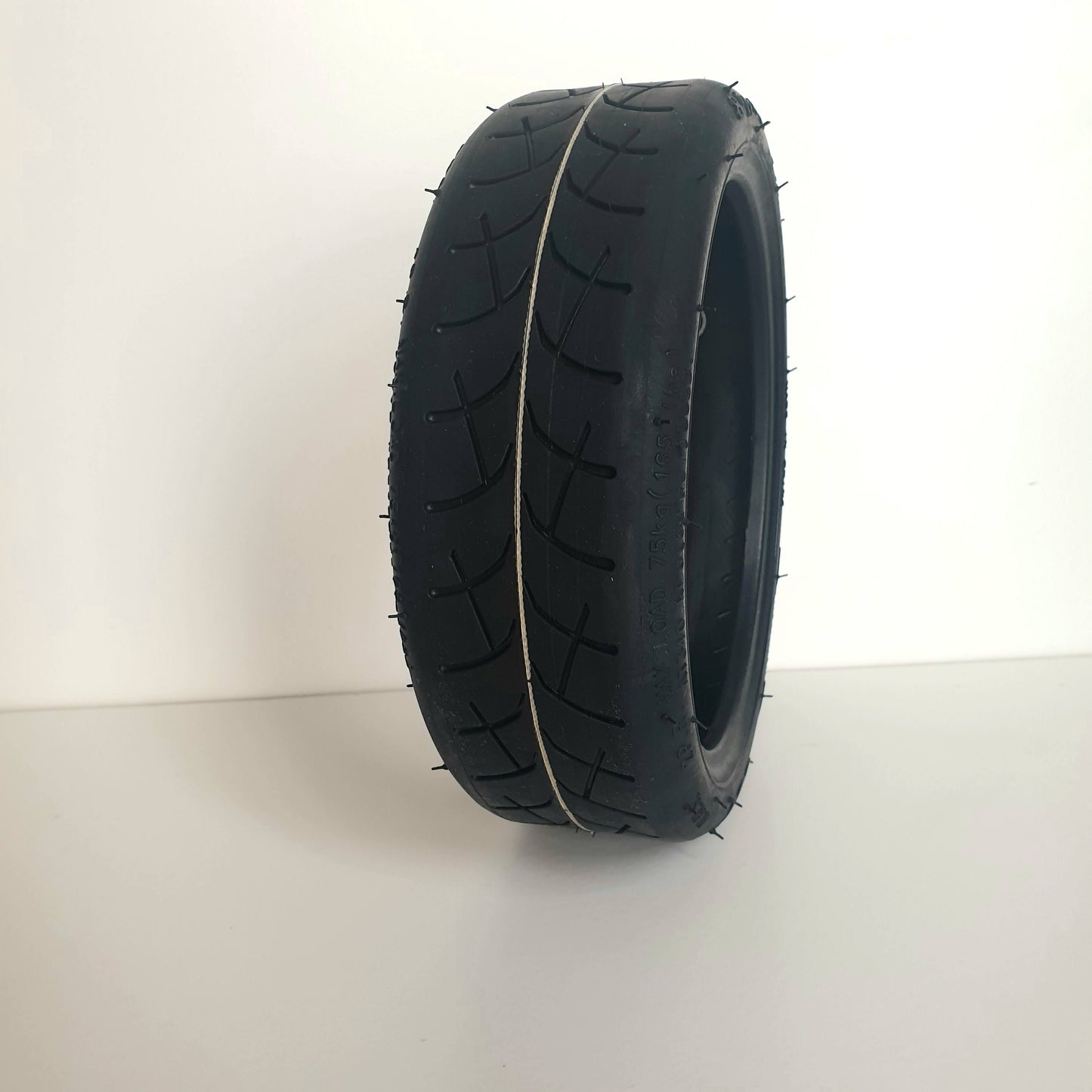 Tyre CST 8.5 inch